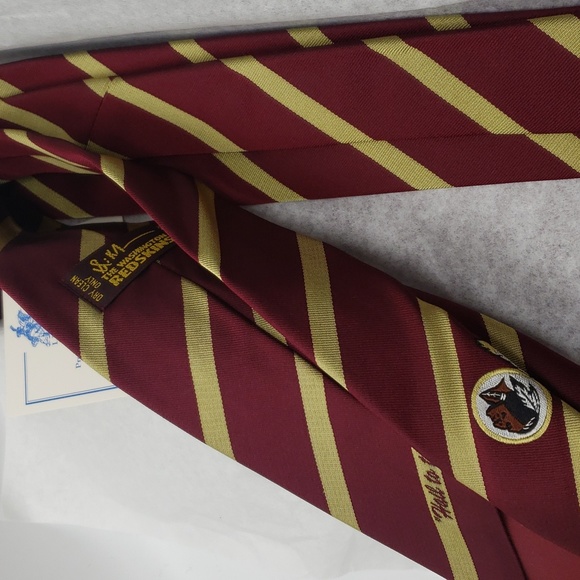 Rare French silk Hail to the Redskins tie - Picture 4 of 5